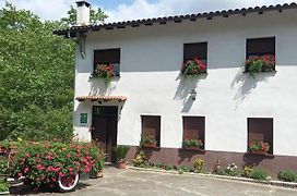 Casa Rural Amamana