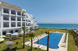 Playa Del Pacha Suites Hotel