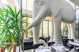 Rixwell Elefant Hotel Riga Exterior photo