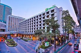 Holiday Inn Bangkok, An Ihg Hotel Exterior photo