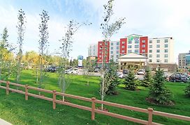 Holiday Inn Express And Suites Calgary University, An Ihg Hotel