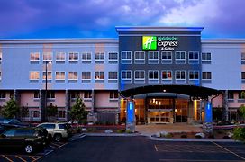 Holiday Inn Express & Suites Colorado Springs Central, An Ihg Hotel