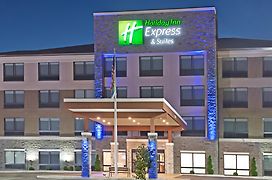 Holiday Inn Express & Suites Uniontown, An Ihg Hotel