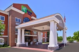 Holiday Inn Express Hotel & Suites Elgin, An Ihg Hotel