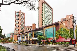 Hotel Holiday Inn Express & Suites Medellin, An Ihg Hotel