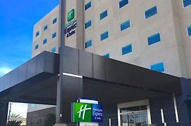Holiday Inn Express & Suites Mexicali, An Ihg Hotel