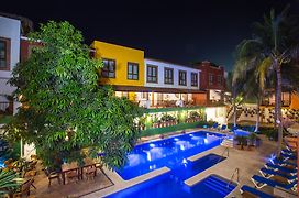 El Pueblito Sayulita - Colorful, Family And Relax Experience With Private Parking And Pool