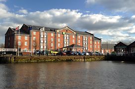 Holiday Inn Ellesmere Port/Cheshire Oaks, An Ihg Hotel