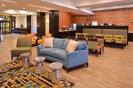 Holiday Inn Express & Suites Austin South, An Ihg Hotel