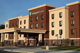 Holiday Inn Express & Suites Omaha South Ralston Arena, An Ihg Hotel