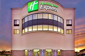 Holiday Inn Express- Waterloo/Cedar Falls, An Ihg Hotel