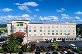 Holiday Inn Express & Suites Cookeville, An Ihg Hotel