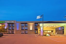Holiday Inn Express Hotel & Suites Colby, An Ihg Hotel