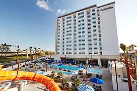 Cambria Hotel & Suites Anaheim Resort Area
