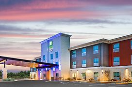 Holiday Inn Express & Suites Junction, An Ihg Hotel