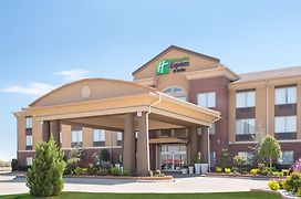 Holiday Inn Express And Suites Hotel - Pauls Valley, An Ihg Hotel