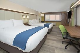 Holiday Inn Express & Suites Perryton, An Ihg Hotel