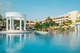 Iberostar Selection Rose Hall Suites (Adults Only)