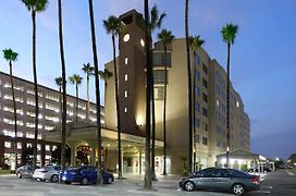 Courtyard By Marriott Los Angeles Lax / Century Boulevard