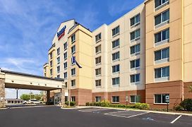 Fairfield Inn & Suites By Marriott Lexington North