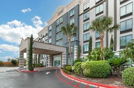 Comfort Inn & Suites New Orleans Airport North