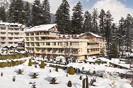 Snow Valley Resorts & Spa Manali