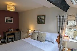 Whittakers Barn Farm Bed And Breakfast