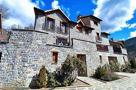 Casa Balcon De Los Pirineos - Gavin Biescas