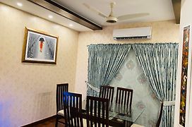 Royal Three Bed Room Full House Dha Phase 6 Lahore