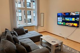 3-Room Apartment In Cologne Centre