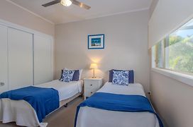 Hastings Cove Holiday Apartments