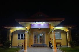 Anggerik Impian Hotel -Best For Travellers At Kuala Berang