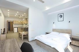Stay Inn-Apartments On Koghbatsi 16