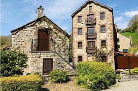 The Old Mill Holiday Cottages, Nr Mold