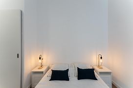 Luxe Apartment Madrid North