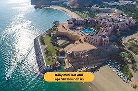 Shangri-La Al Husn Resort&Spa
