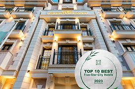 Residence City Garden - Certificate Of Excellence 3Rd Place In Top 10 Best Five-Stars City Hotels For 2023 Awarded By Htif