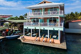 Bocas Paradise Hotel