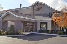 Country Inn & Suites By Radisson, Erie, Pa