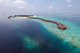 Grand Park Kodhipparu Maldives - Child Stay & Eat Free Until 30 Nov 2024