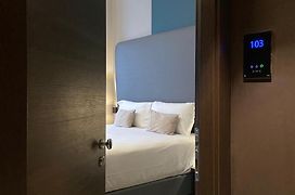 Av Hotel Milano