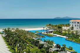 Sheraton Grand Danang Resort & Convention Center