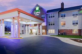 Holiday Inn Express & Suites Zion, An Ihg Hotel