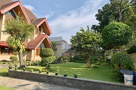 Villa Nuansa Alam
