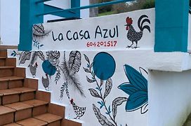 La Casa Azul, En Plena Naturaleza Con Piscina, Jardin, Barbacoa, Saltador Y Acceso Al Rio Ason
