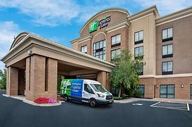 Holiday Inn Express Hotel & Suites Rochester Webster, An Ihg Hotel