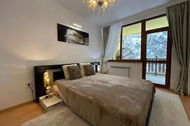 Luxury Apartament In 