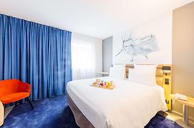 Mercure Paris Massy Gare Tgv