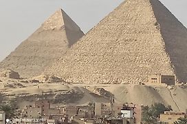 Pyramids View Suite/Vista Piramidi