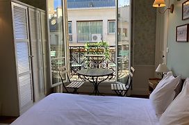 Bed And Breakfast Paris Quartier Champs-Elysees